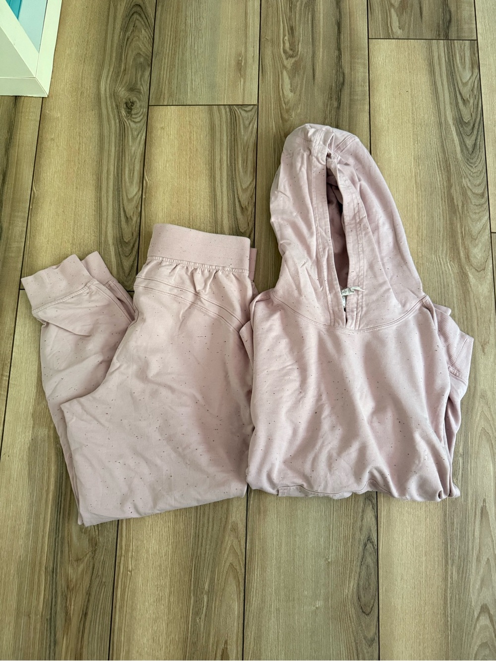 Lululemon LA Mink Berry Set